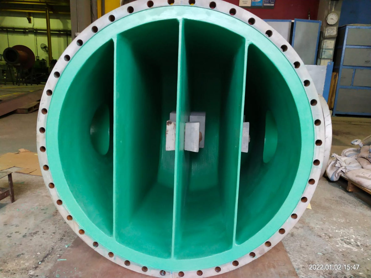 Glass flake reinforced coating and lining